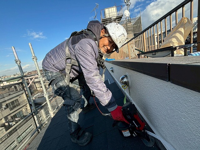 細部の納まりを整える調整作業